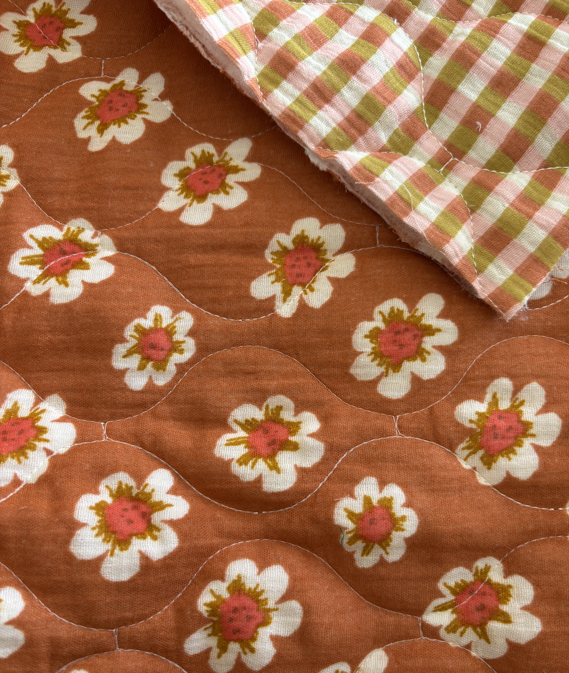 Tissu Tissu matelassé Fleurs & Vichy