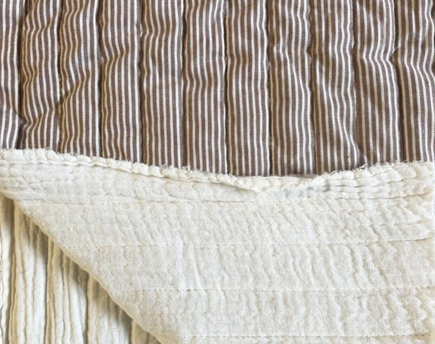 Tissu Tissu matelassé rayures